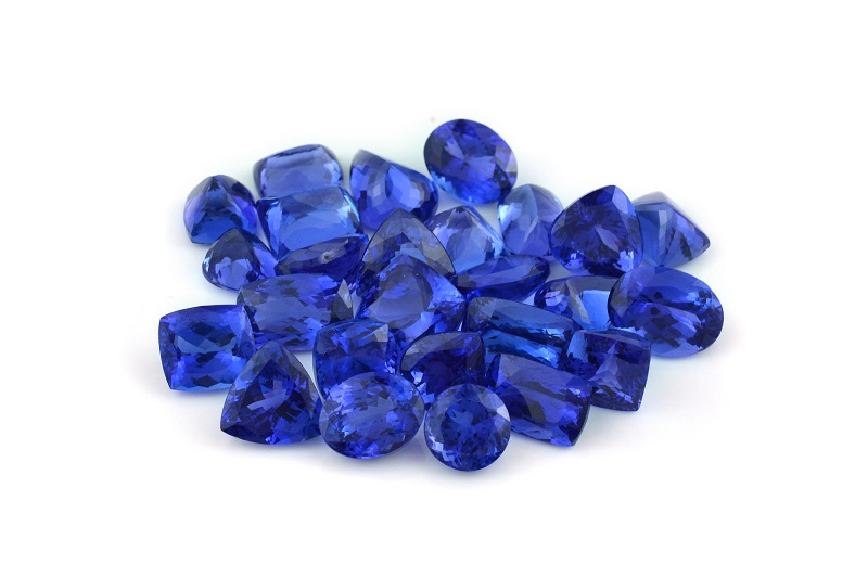 Discover the Brilliance Tanzanite Gemstone for Sale Discover the Brilliance Tanzanite Gemstone for Sale