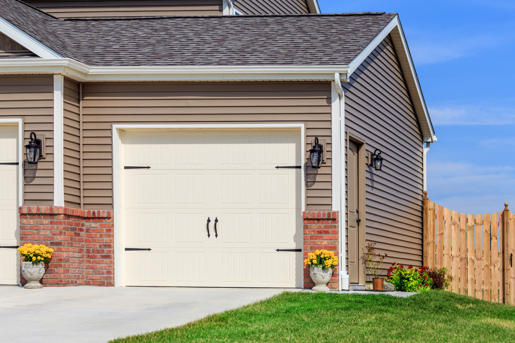 Intercrus Siding
