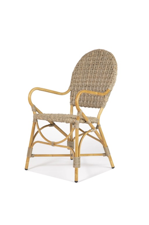 Durable & Stylish Commercial Outdoor Chairs for All Spaces
