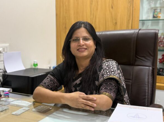 Meet the Best Breast Surgeon in Pune – Expert in Breast Cancer and Aesthetic Breast Surgeries. Book Today!
