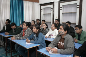 Best Class 8 Tuition Near Ambabari – Affordable and Expert Coaching