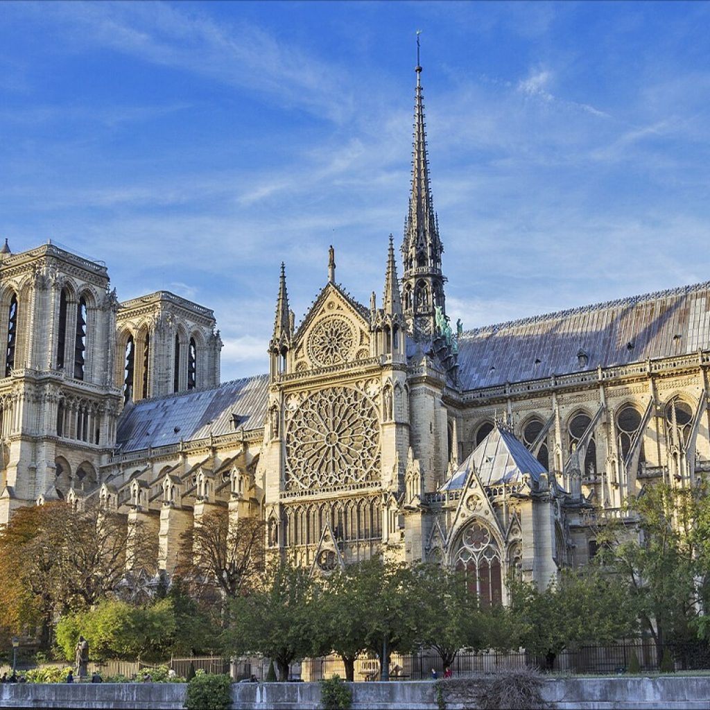 Notre Dame interior exterior tour tickets — see the cathedral from every angle Notre Dame interior exterior tour tickets — see the cathedral from every angle