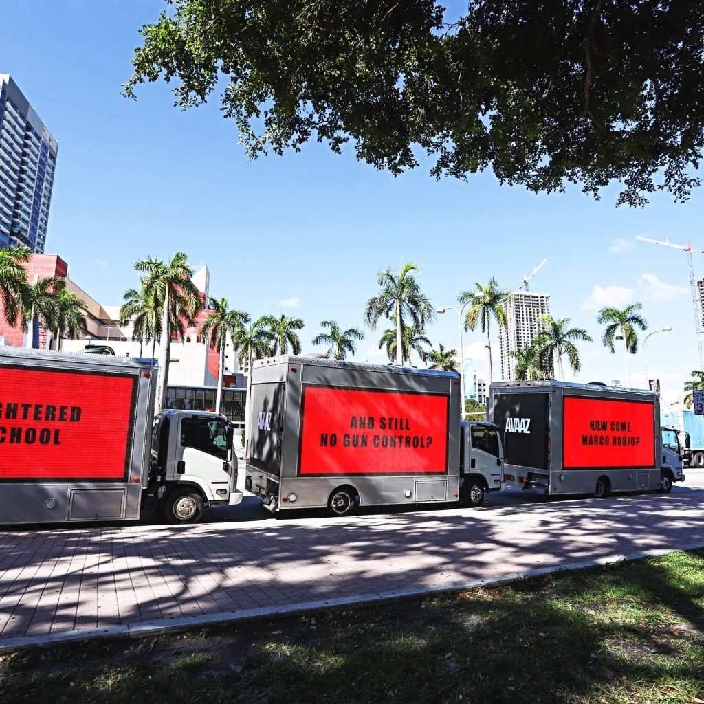 Dynamic Mobile Advertising on Wheels for Your Brand Dynamic Mobile Advertising on Wheels for Your Brand