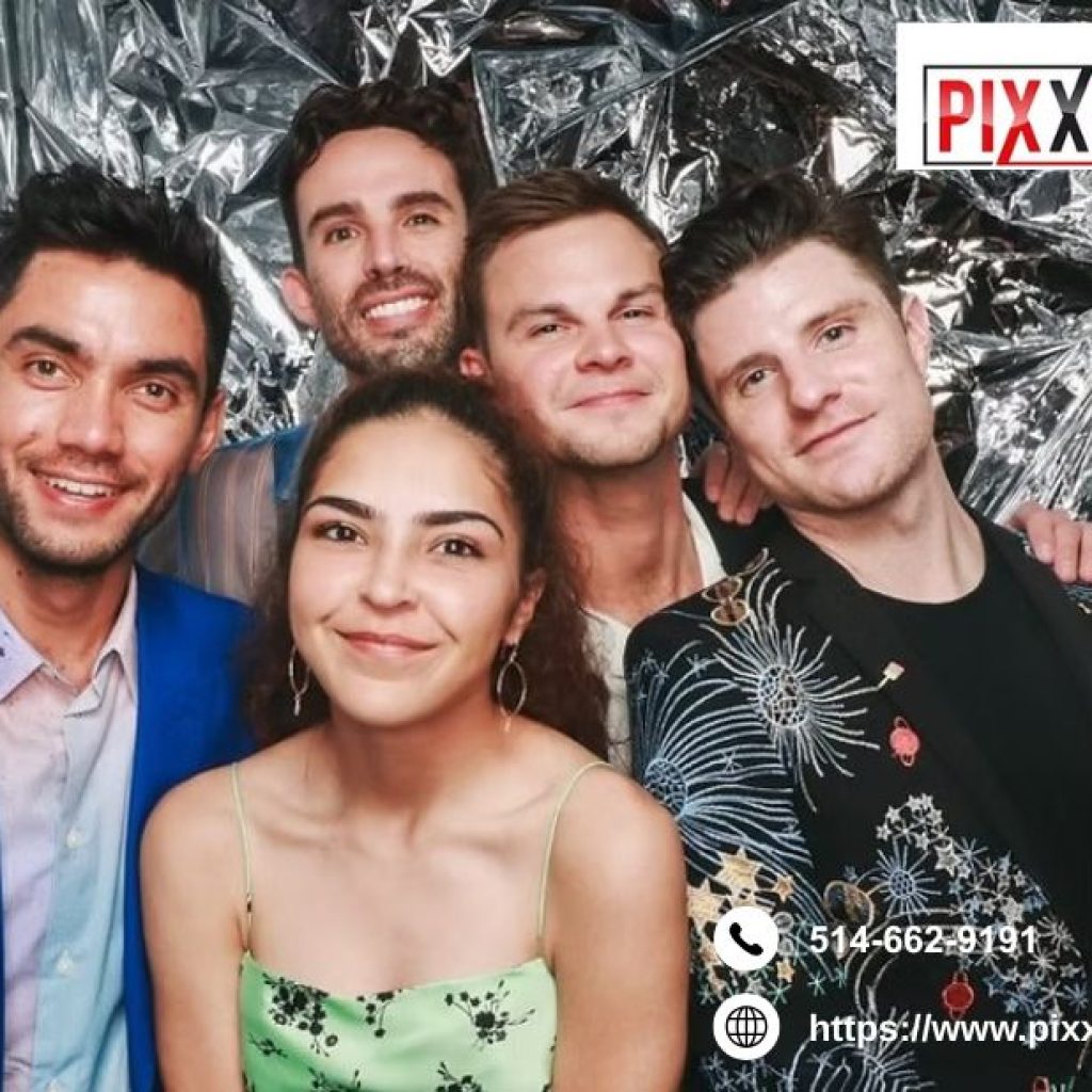 Photo Booth Rental Laval | Pixxparty.com
