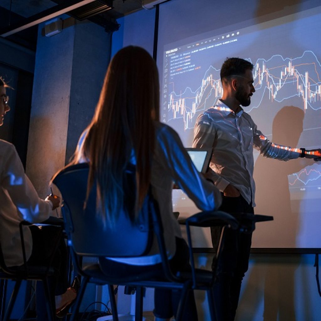 Smooth Cloud Transitions: Expert Migration for Your Workplace Smooth Cloud Transitions: Expert Migration for Your Workplace