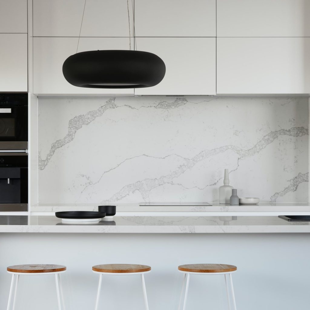 Shop Stylish Bathroom Mirrors Online — Fast UK Delivery Shop Stylish Bathroom Mirrors Online — Fast UK Delivery