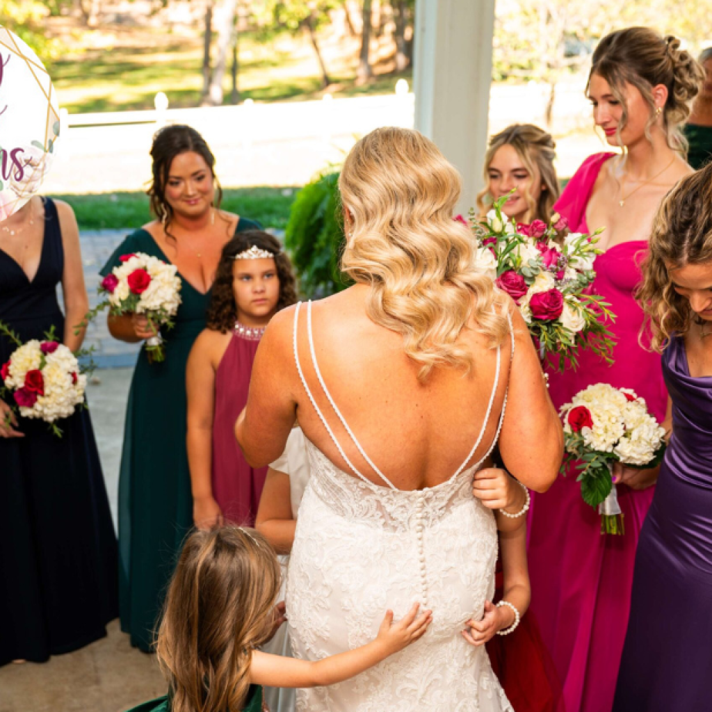 Cleveland’s Top Wedding Photographers for Your Momentous Day