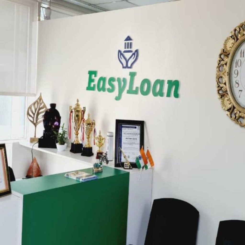 Flexible UAE Personal Loans Without Salary Transfer Requirements