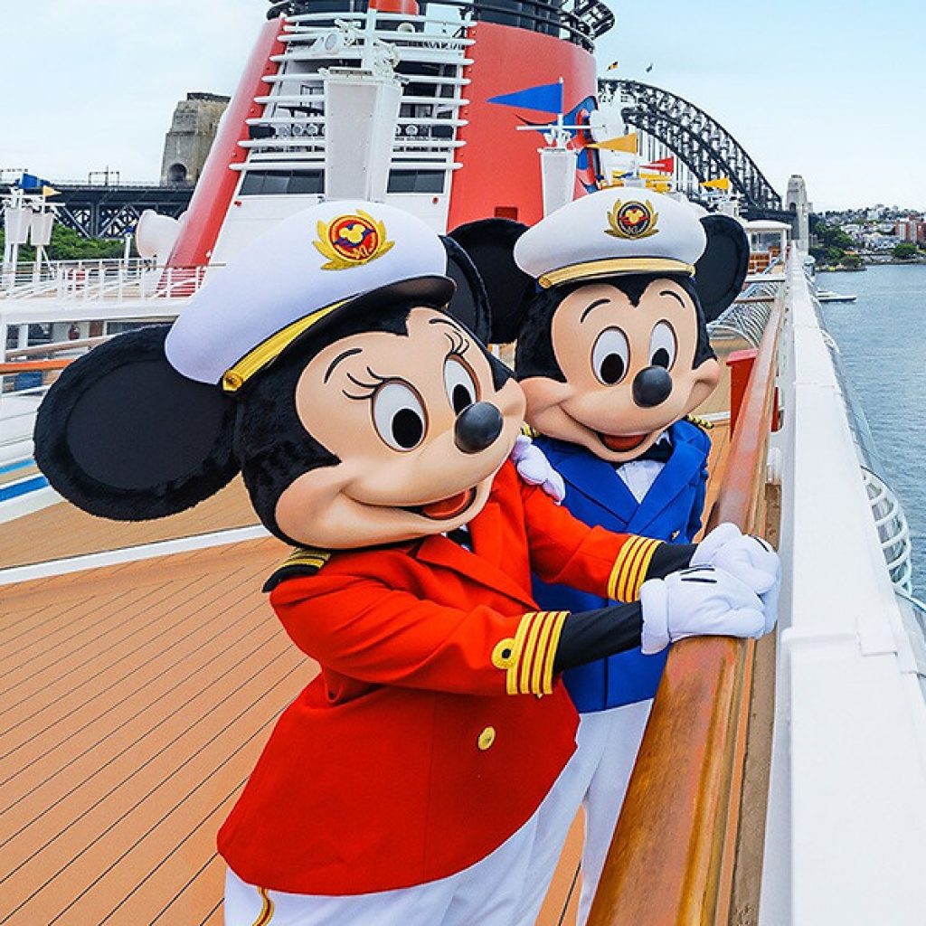 Safe, comfortable family rides in Sydney taxis Safe, comfortable family rides in Sydney taxis