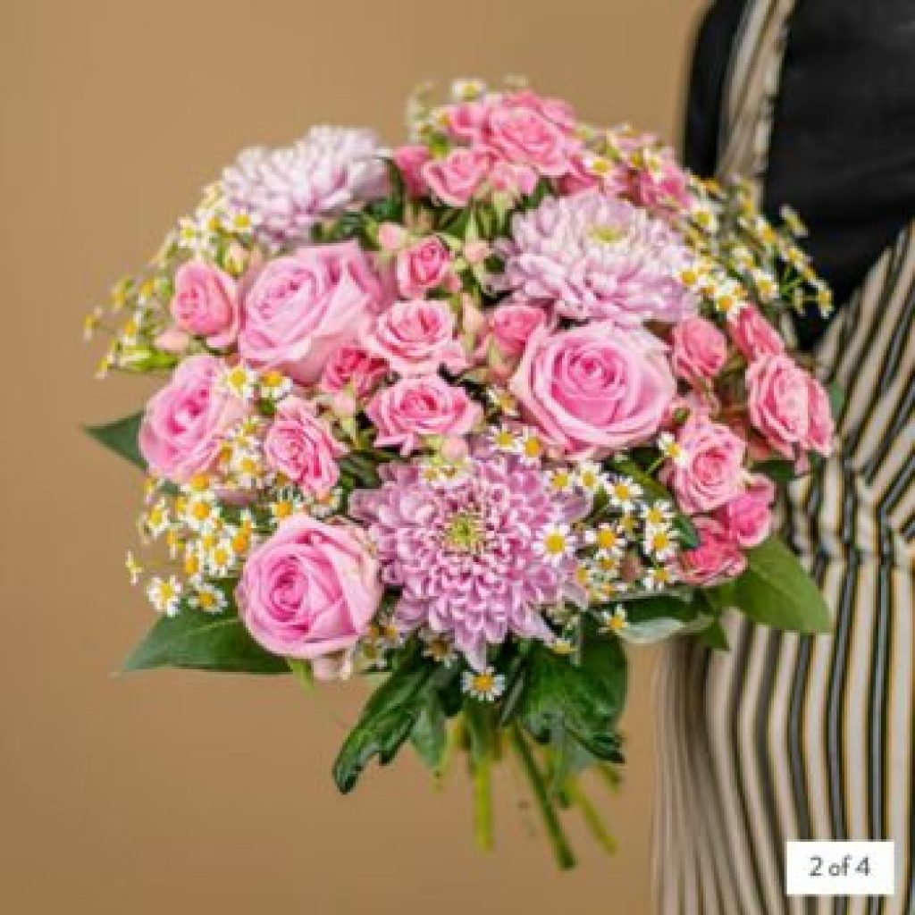 Timeless Floral Tributes for Your Special Anniversary Timeless Floral Tributes for Your Special Anniversary