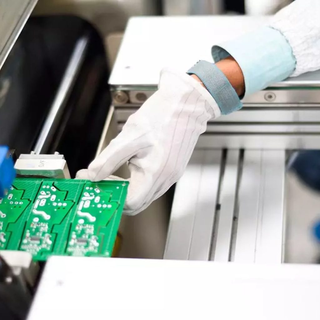 Soluciones profesionales en placas de circuito impreso Soluciones profesionales en placas de circuito impreso