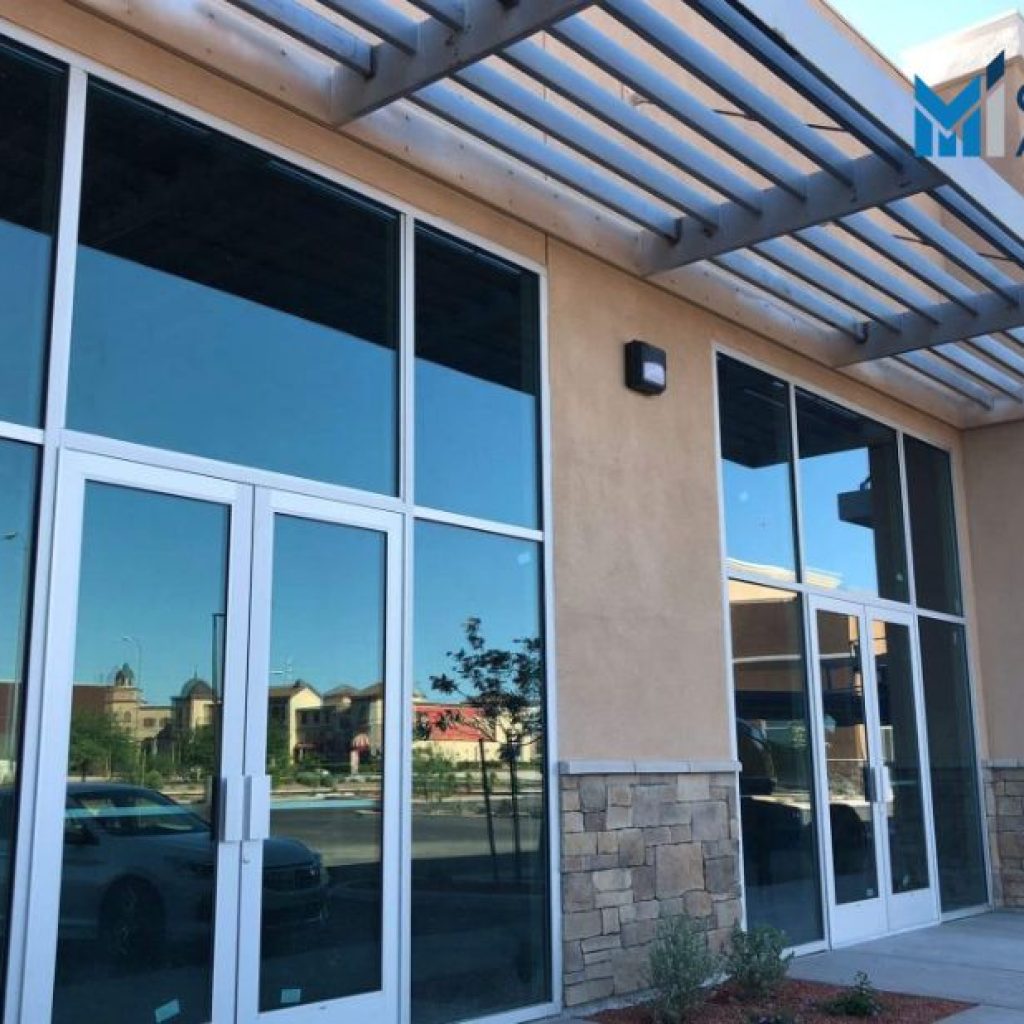 Rapid Commercial Glass Repair for Oakland Businesses