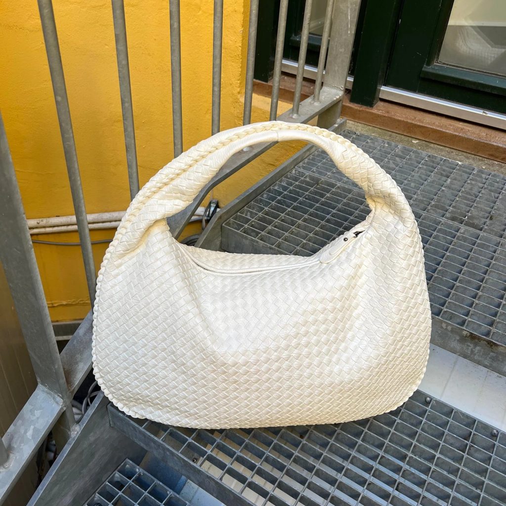 Discover Premium Down Bags for Outdoor Comfort Online