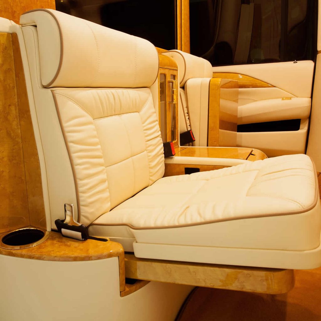 Premium Sprinter Luxury for Executive Travel Premium Sprinter Luxury for Executive Travel