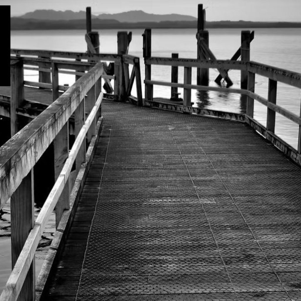 Top Rated Underwater Dock Lighting for Safe, Stunning Waterways
