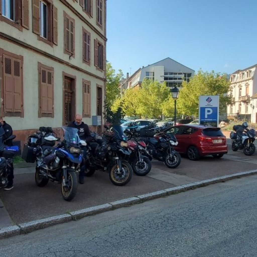 Epic Alpine Riding: A Scenic Motorcycle Adventure
