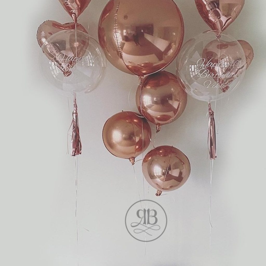 Greet guests in style with a custom balloon sign easel Greet guests in style with a custom balloon sign easel