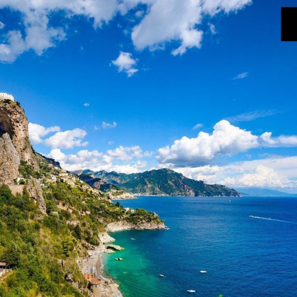 Explore the Amalfi Coast by Private Boat – Luxury Yachting Experience Explore the Amalfi Coast by Private Boat – Luxury Yachting Experience