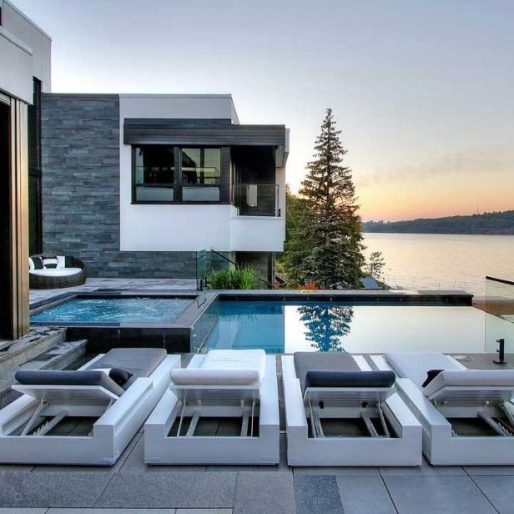 Discover Immersive Property Tours in Toronto
