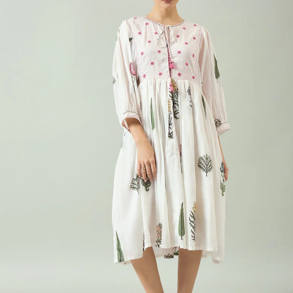 Shop Flattering Women’s Short Dresses Online — Affordable Style