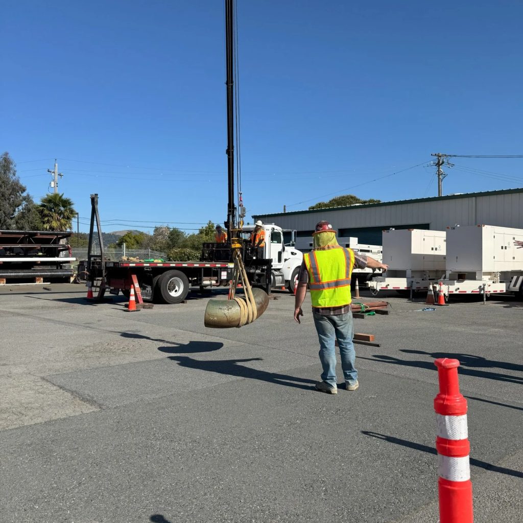 Master Crane Hand Signals: Essential Training in California