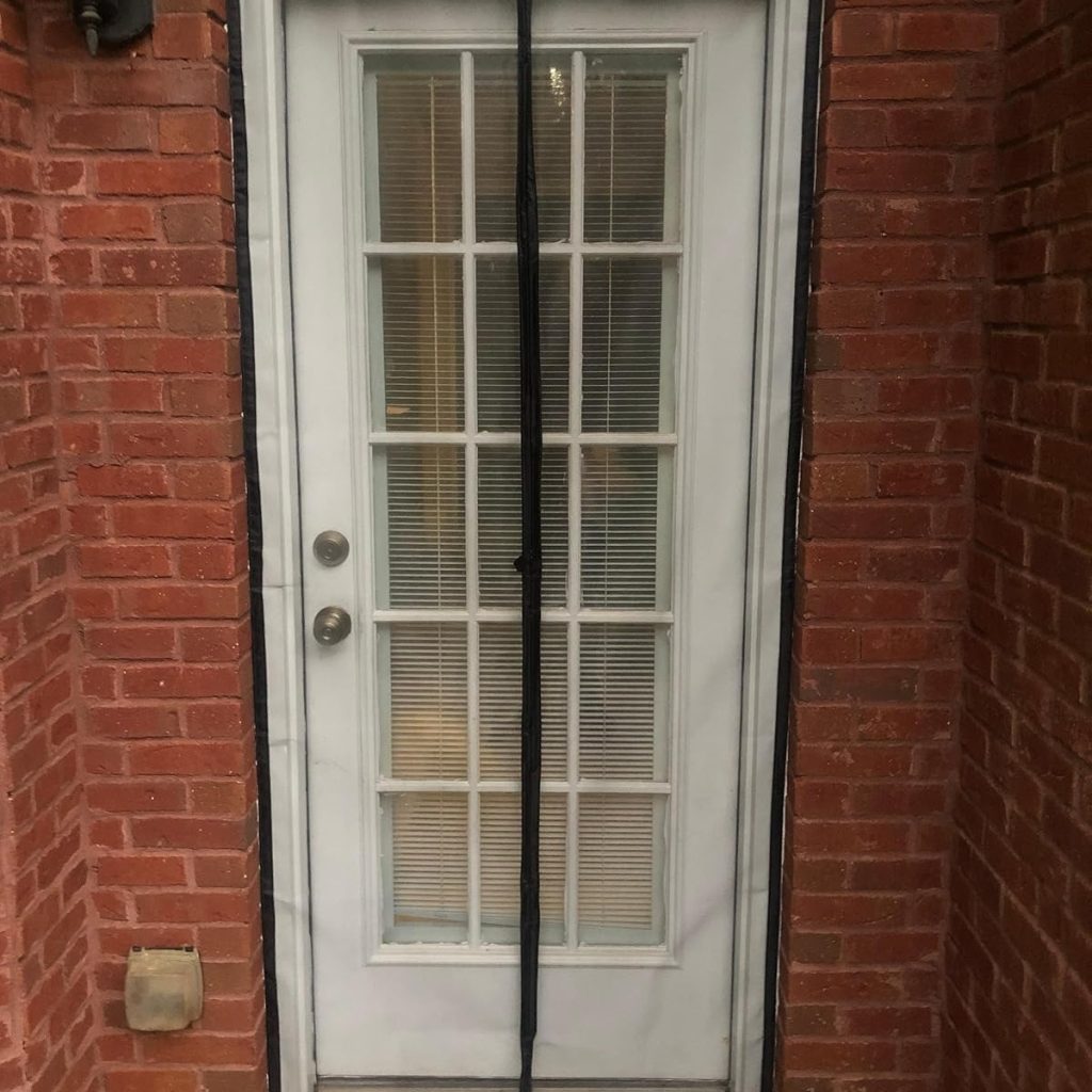 Rugged Magnetic Screen Door for Busy Entrances