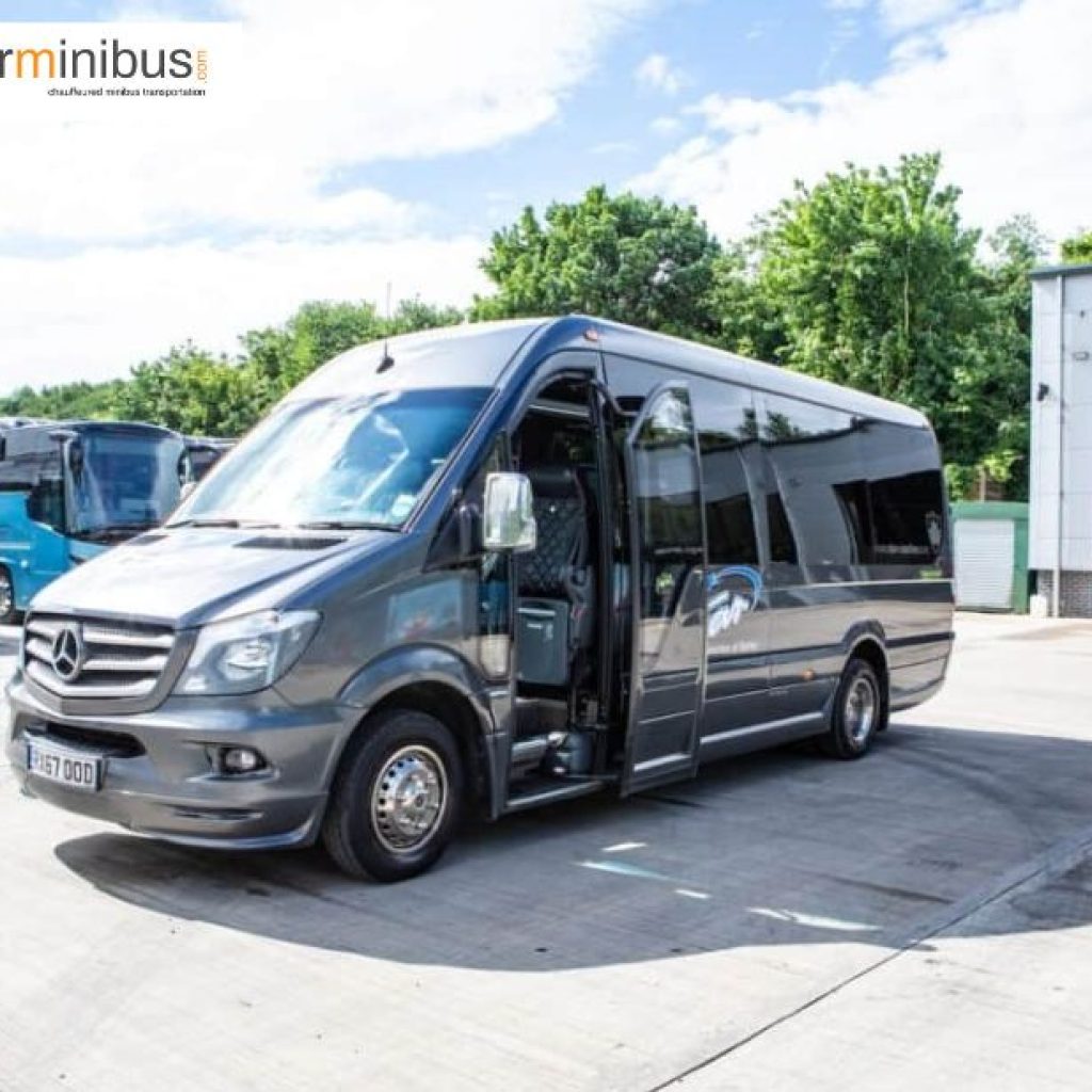 Premium Group Transport in Gloucestershire for Your Next Trip