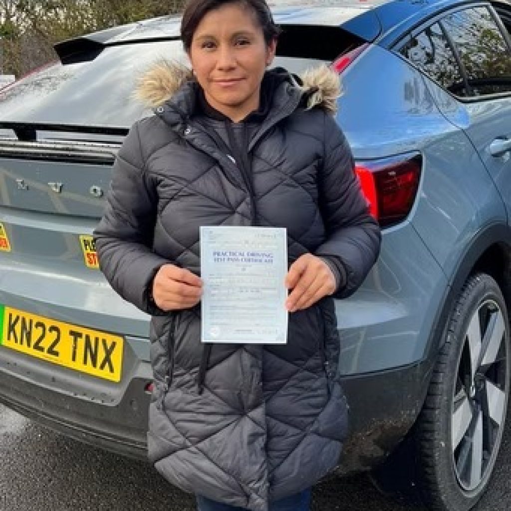 Unlock Confident Driving in Bristol with Expert Lessons