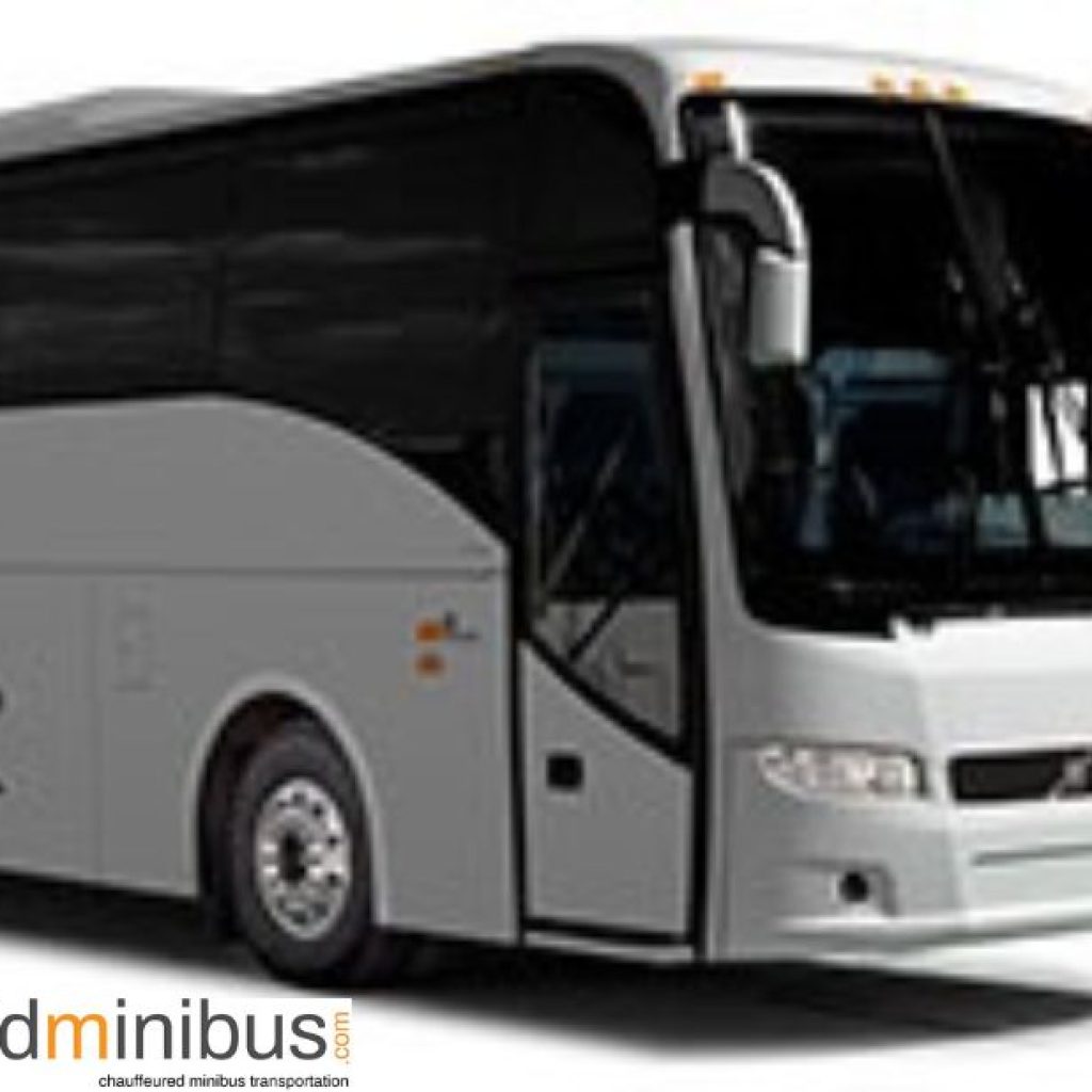 Group Travel Made Easy: 74-Seater Coach Hire for the Cotswolds