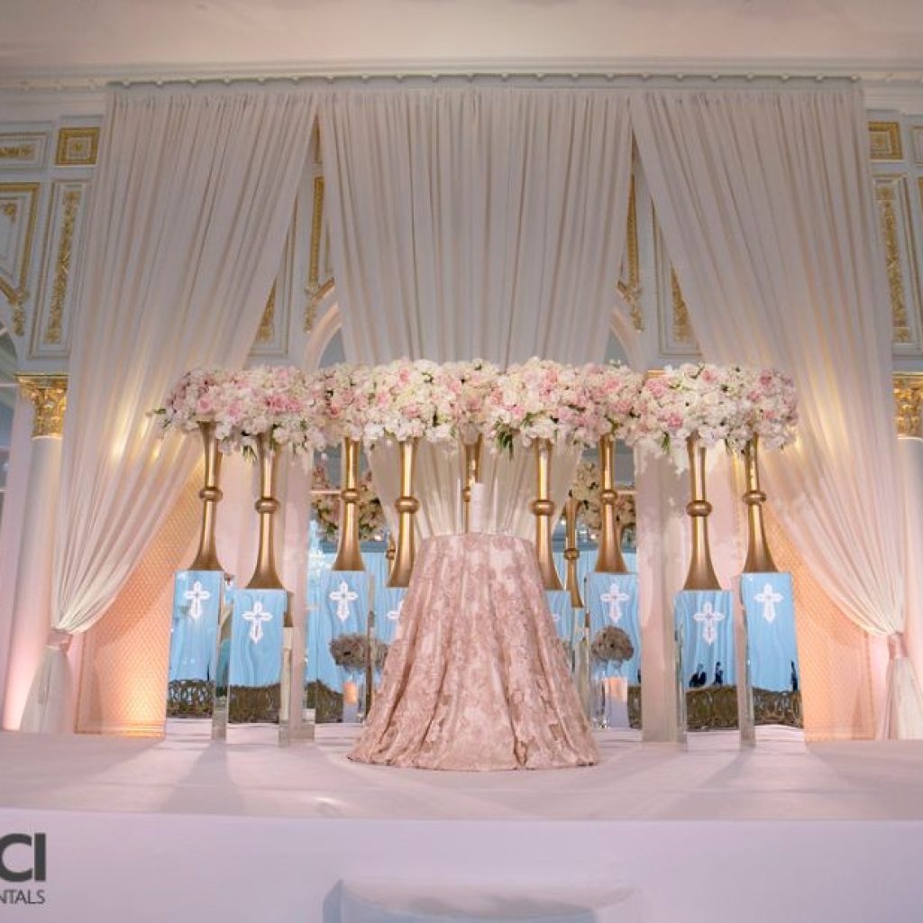 Elevate Your DC Wedding with Luxe Lounge Rentals