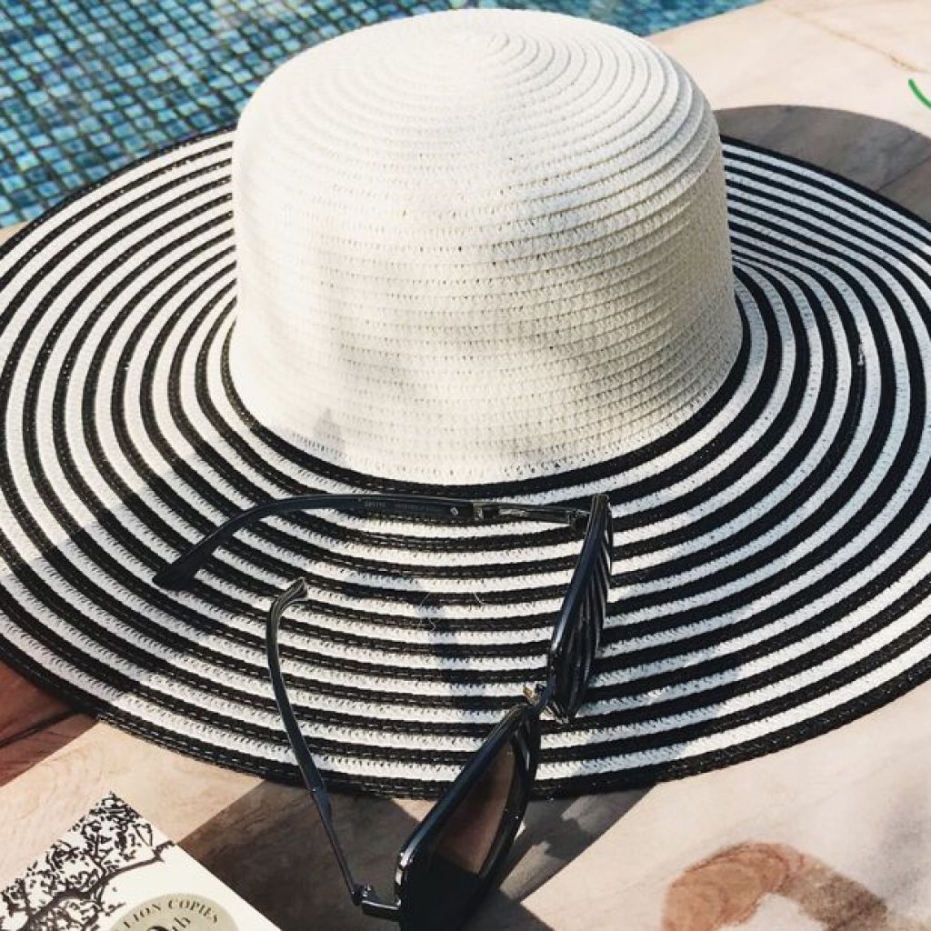 Shop the UAE’s Best Beachwear and Swim Essentials Shop the UAE’s Best Beachwear and Swim Essentials