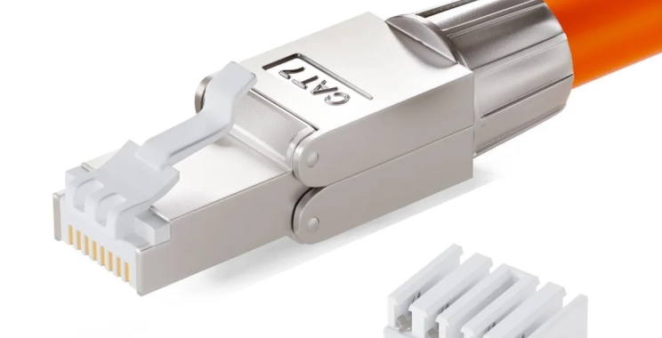 How to Choose the Right Überwachungskamera for Effective Home Security Solutions